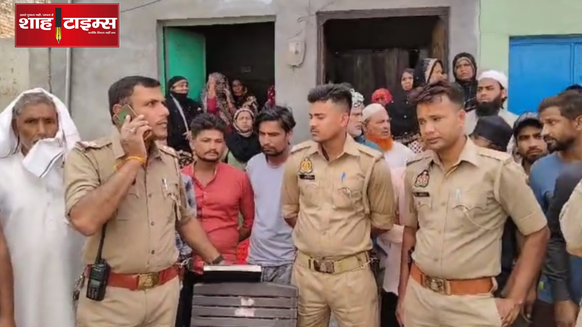 डिलीवरी के दौरान महिला की मौत, डॉक्टर ताला मार कर हुए फरार